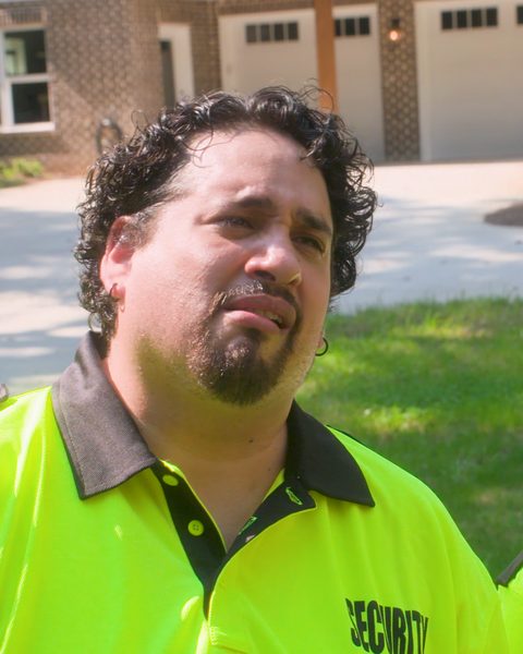 Carlos Luis Nieto as Theo